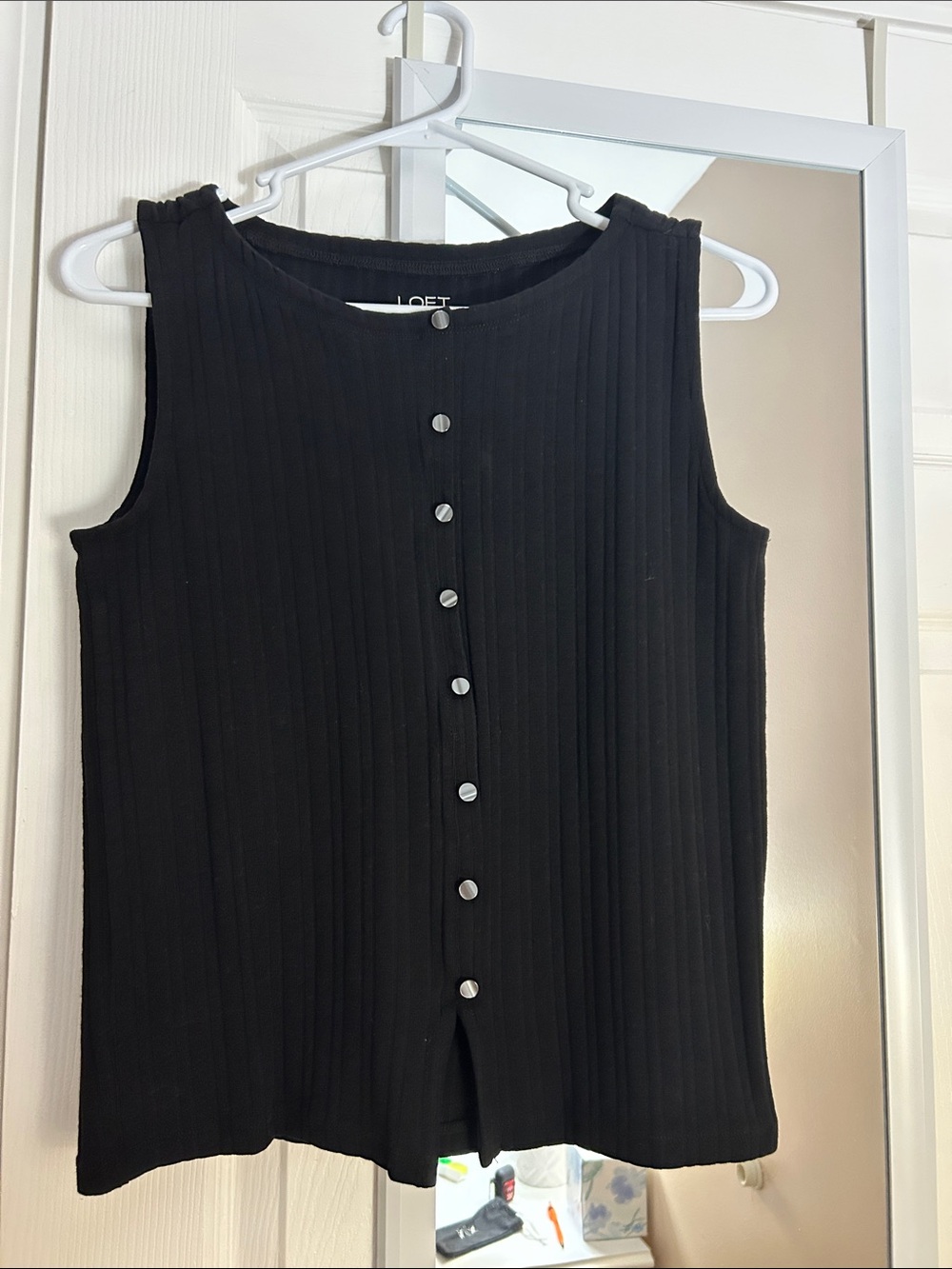 LOFT Black Ribbed Sleeveless Button-Front Tank